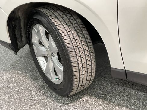 Used 2015 Subaru Forester 2.5i w/ Alloy Wheel Package AWD/4WD image 31