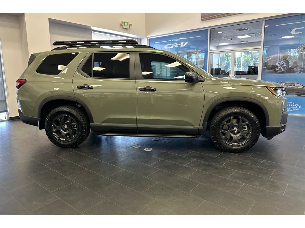 New 2026 Honda Pilot TrailSport image 3