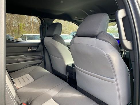 Used 2025 Toyota Tacoma TRD Off-Road image 32