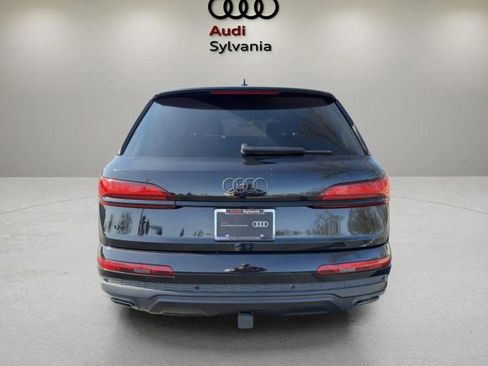 Certified 2025 Audi Q7 3.0T Prestige w/ Prestige Package image 6