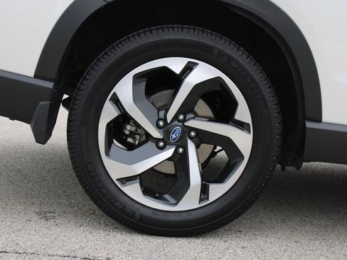 Certified 2023 Subaru Forester Touring w/ Popular Package #3 image 35