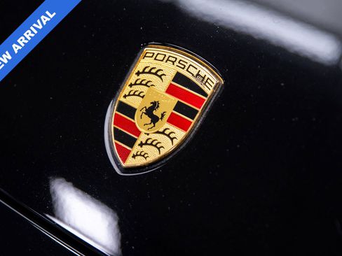 Used 2021 Porsche Cayenne GTS image 15