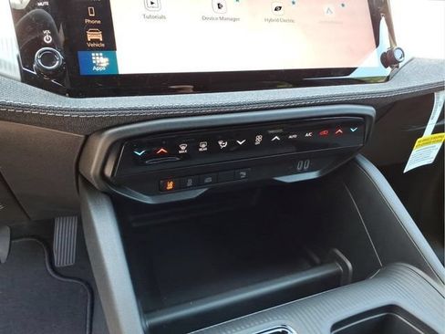 New 2026 Jeep Cherokee Laredo AWD/4WD image 22