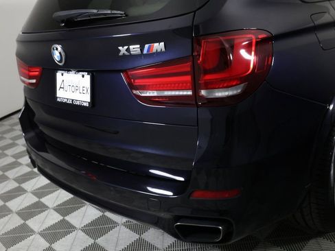 Used 2018 BMW X5 xDrive50i w/ M Sport Package image 47