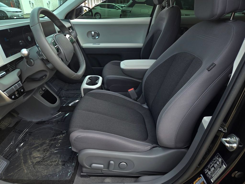 Used 2024 Hyundai Ioniq 5 SEL RWD image 18