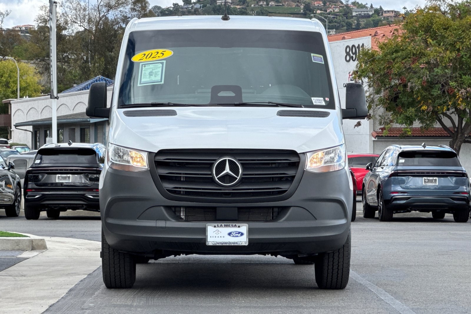 Used 2025 Mercedes-Benz Sprinter 2500 image 8