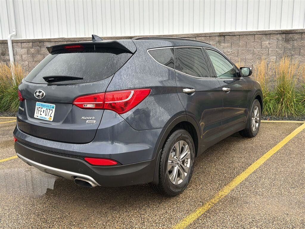 Used 2013 Hyundai Santa Fe Sport AWD/4WD image 4