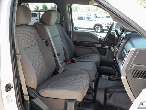 Used 2017 Ford F550 XLT image 47