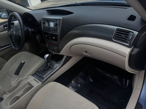 Used 2011 Subaru Impreza 2.5i Premium w/ PWR Moonroof Value Pkg image 18