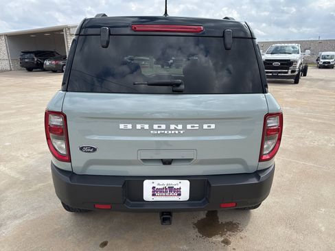 Used 2024 Ford Bronco Sport Badlands image 3