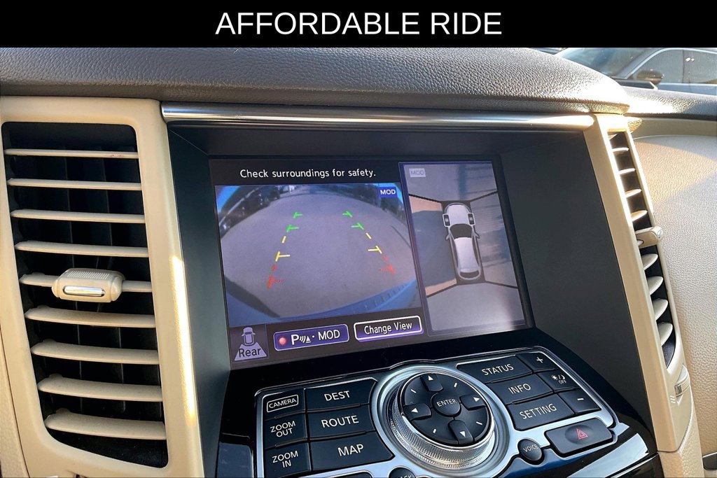 Used 2017 INFINITI QX70 2WD w/ Premium Package image 21