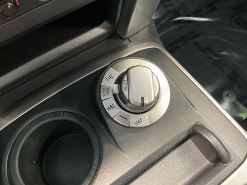 Used 2021 Toyota 4Runner Limited image 18