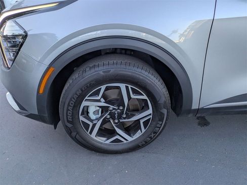 Used 2024 Kia Sportage LX image 13