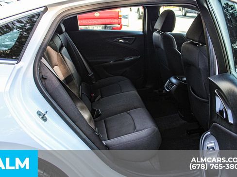 Used 2024 Chevrolet Malibu LT FWD image 18