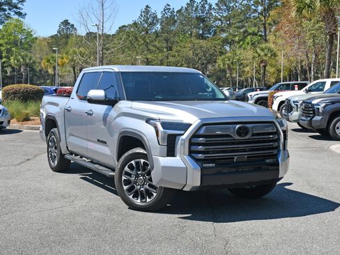 Used 2023 Toyota Tundra Limited w/ Power Package image 6