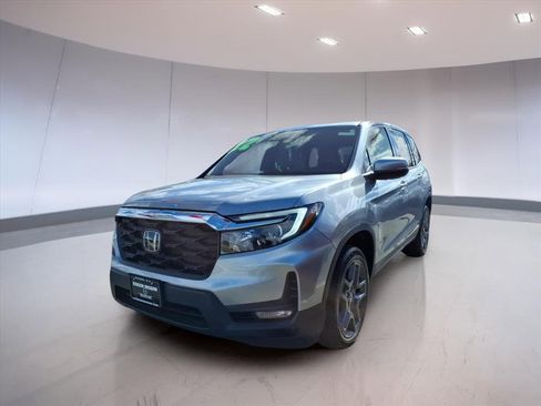 Used 2022 Honda Passport EX-L image 2