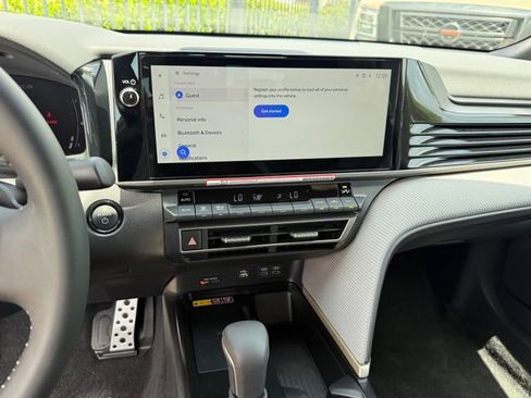 Used 2026 Toyota Camry SE w/ Multimedia Upgrade Package FWD image 16