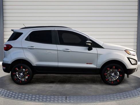 Used 2020 Ford EcoSport SES w/ SES Black Appearance Package image 8