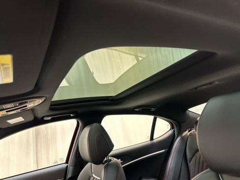 New 2026 Genesis G70 3.3T Sport Prestige image 20