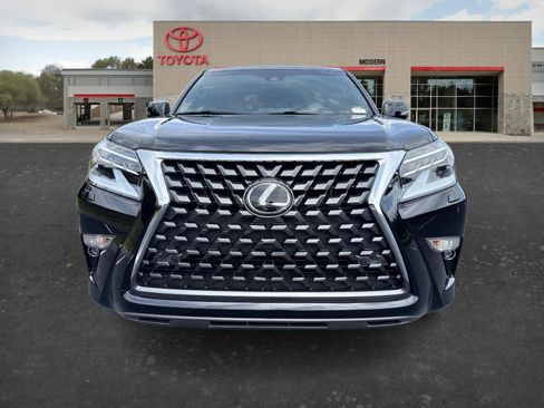 Used 2023 Lexus GX 460 Premium AWD/4WD image 2