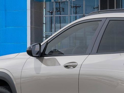New 2026 Chevrolet Trax RS FWD image 38