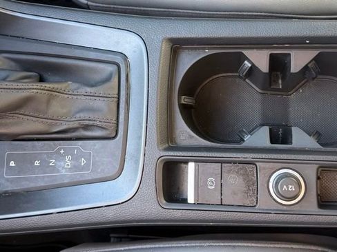 Used 2023 Audi Q3 2.0T Premium Plus w/ Premium Plus Package image 58