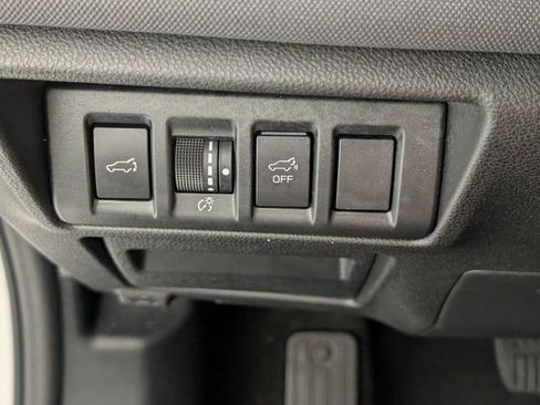 Used 2024 Subaru Outback Premium image 14