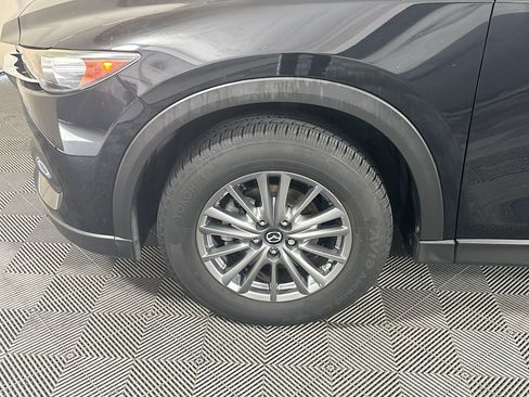Used 2018 MAZDA CX-5 Sport FWD image 11