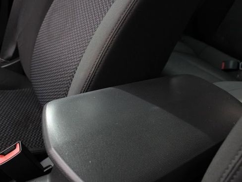 Used 2009 Chrysler Sebring LX FWD image 16