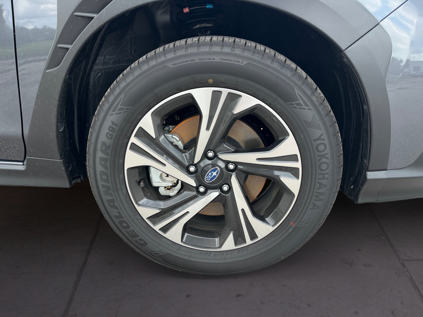 Used 2025 Subaru Crosstrek 2.5i Premium AWD/4WD image 17