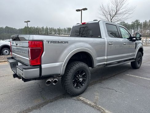 Used 2022 Ford F350 Lariat w/ Tremor Off-Road Package image 5