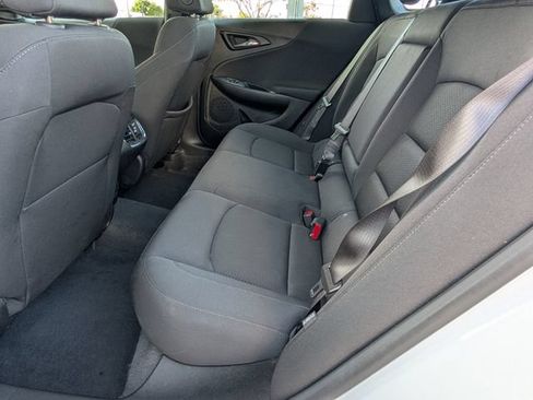 Used 2024 Chevrolet Malibu LT FWD image 17