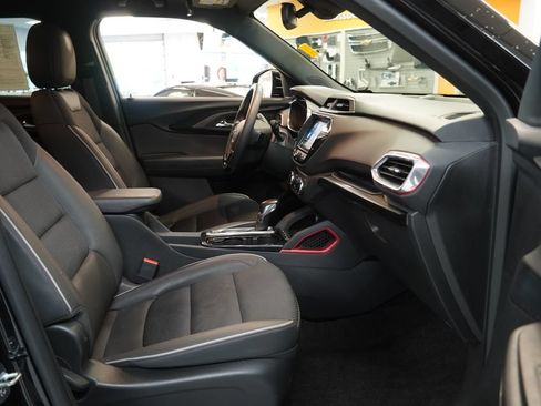 Used 2023 Chevrolet TrailBlazer RS w/ Convenience Package AWD/4WD image 35