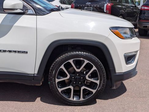 Used 2018 Jeep Compass Limited w/ Safe & Security Group FWD image 9