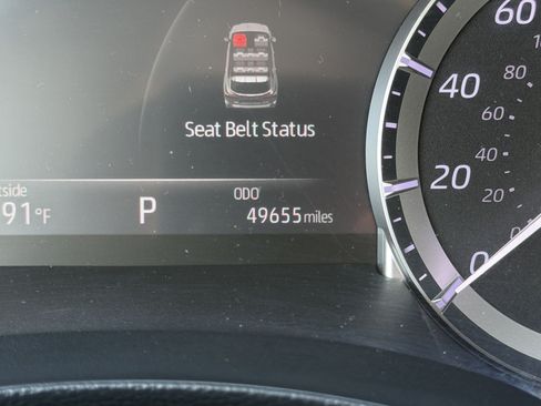 Used 2023 Toyota Highlander XLE AWD/4WD image 23