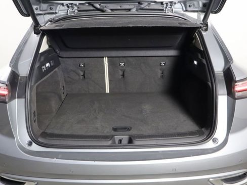 Used 2023 Buick Envision Avenir FWD image 17
