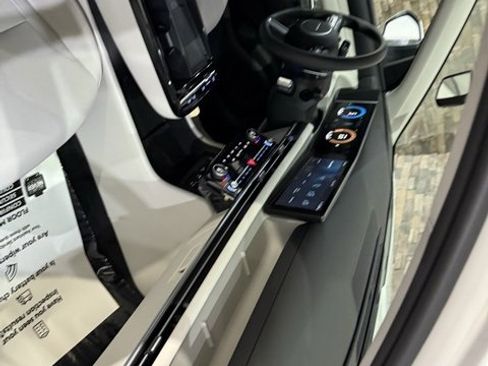 New 2025 Hyundai Tucson Blue image 31