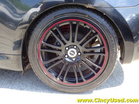 Used 2009 Scion tC FWD image 33