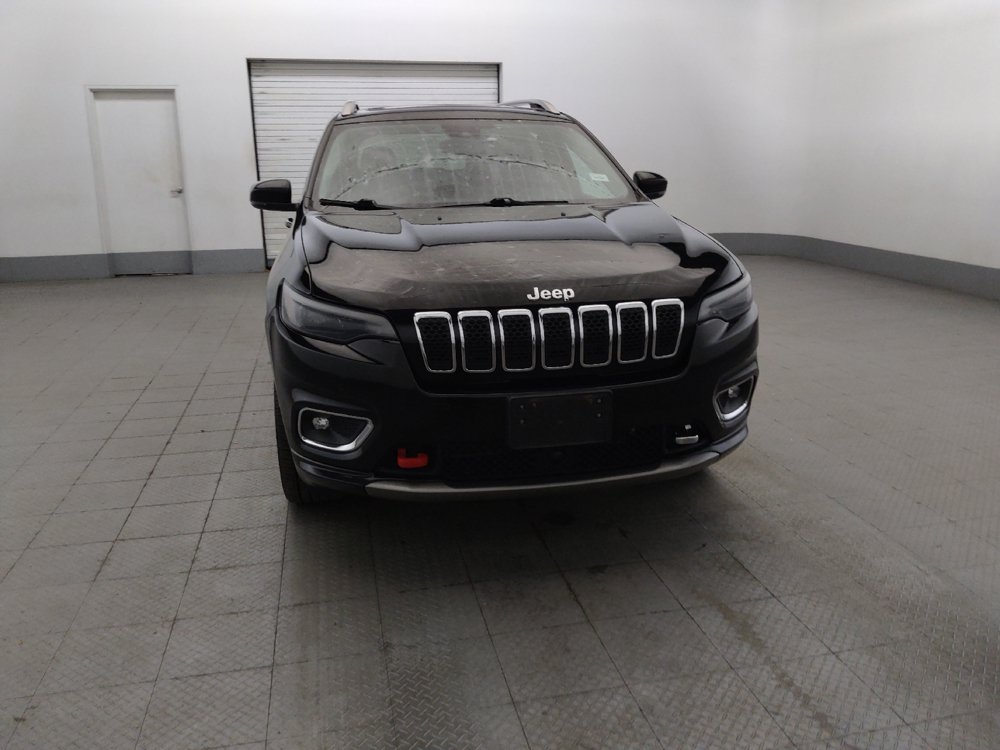Used 2019 Jeep Cherokee Overland w/ Technology Group AWD/4WD image 14