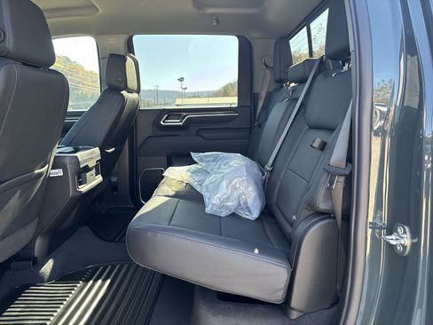 New 2026 Chevrolet Silverado 2500 LT image 28