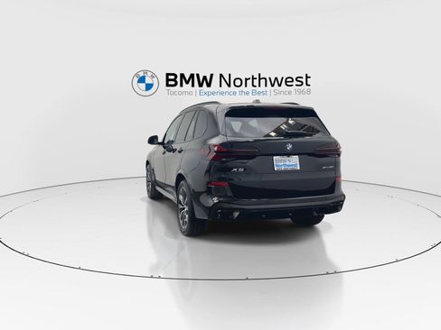 New 2026 BMW X5 xDrive40i w/ M Sport Package AWD/4WD image 13