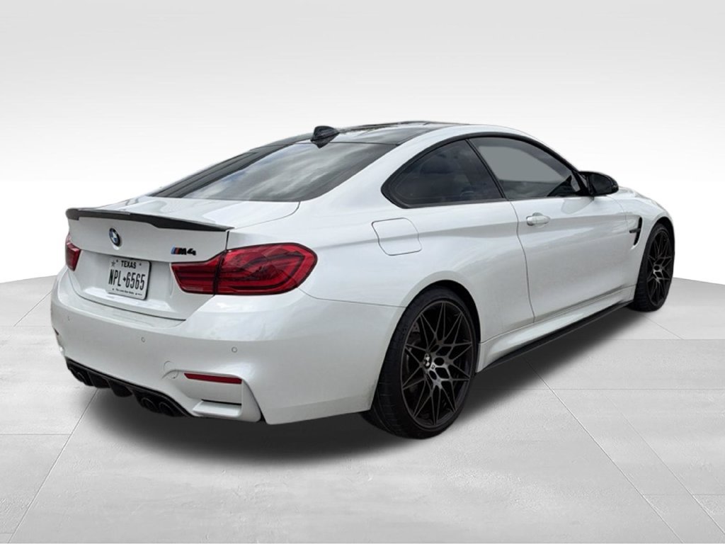 Used 2018 BMW M4 Coupe w/ Competition Package RWD image 4