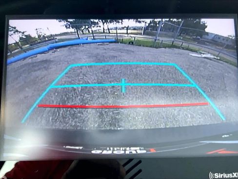 Used 2022 Toyota Camry SE image 25