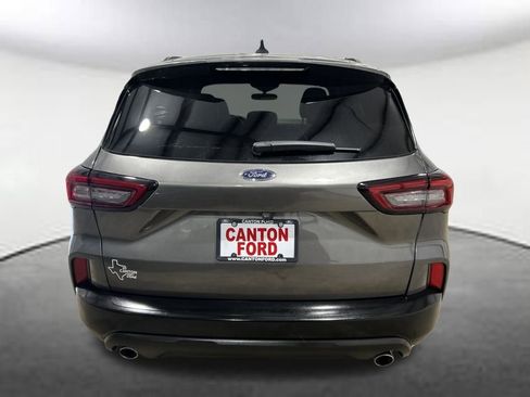 Used 2025 Ford Escape ST-Line image 4