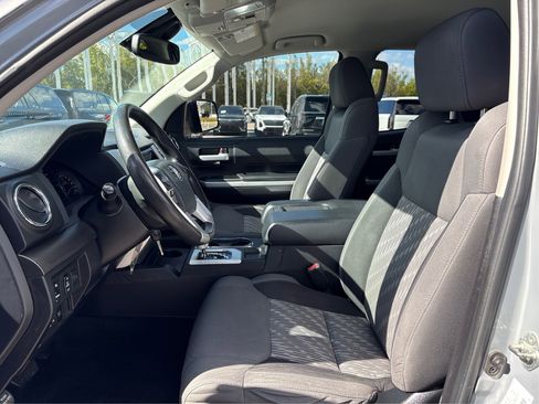 Used 2020 Toyota Tundra SR5 w/ SR5 Upgrade Package image 9