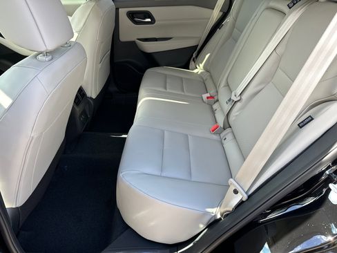 New 2026 Nissan Rogue SV image 21