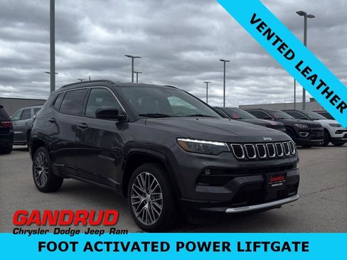 Used 2023 Jeep Compass Limited w/ Elite Group AWD/4WD image 1