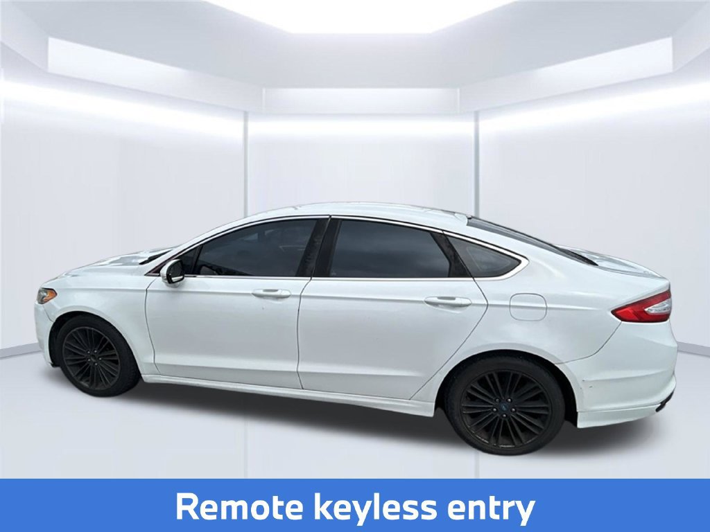 Used 2013 Ford Fusion SE FWD image 10