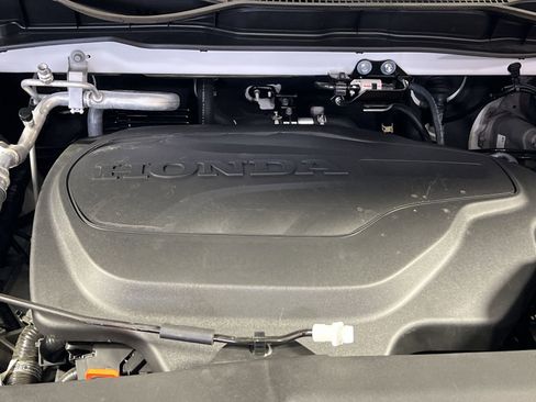 Used 2025 Honda Odyssey Touring image 30