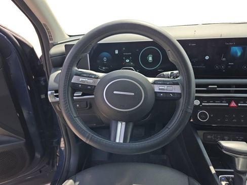 Certified 2025 Hyundai Tucson SEL image 12